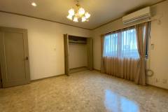 VMhouse-24